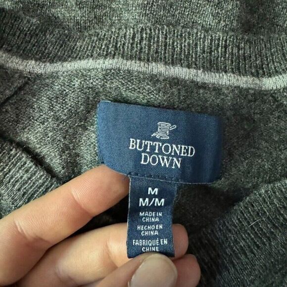 Buttoned Down Mens Gray 100% Cashmere Preppy Soft V Neck Sweater Sz M - Picture 3 of 8